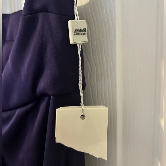 Armani Collezioni dress. Gorgeous deep purple color. - Picture 5 of 9